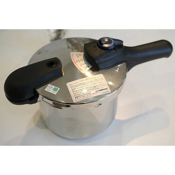 パール金属 クイックエコ IH対応 3層底 低圧 高圧 切り替え式 時短 圧力鍋 片手鍋 2.5L 3.5L 4.5L 5.5L 選べるサイズ こげつきにくい ステンレス 圧力なべ オール熱源対応 レシピブック付き 小型 電気 電熱